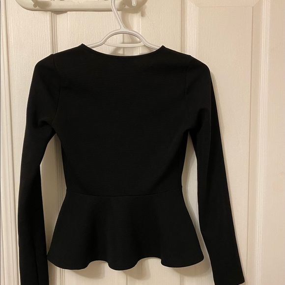Black peplum fashion nova shirt/jacket size small - Picture 2 of 3